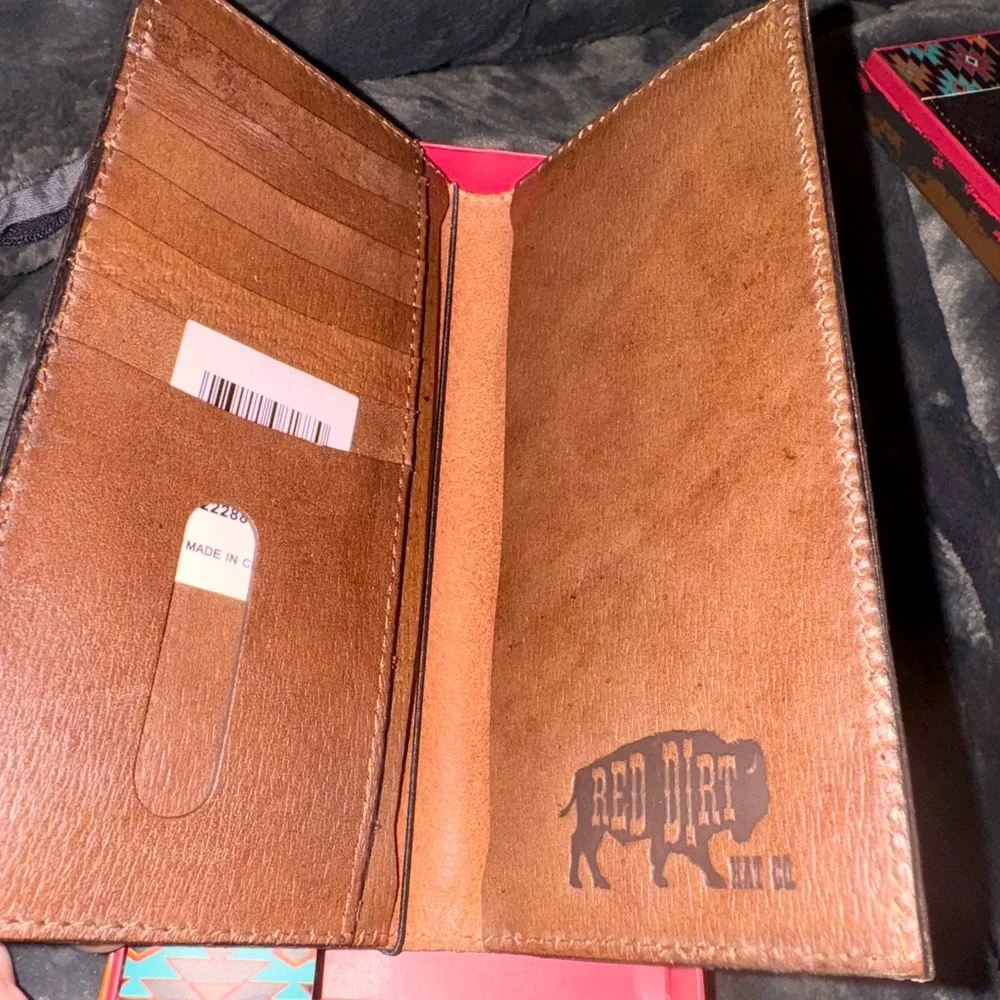 Men's Rodeo Wallet - Multicolor Aztec Design
